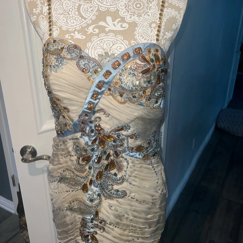 MUSANI GOLD COUTURE Evening Prom Dress Gown - Picture 10 of 14
